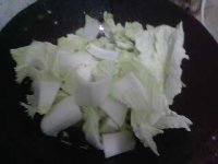 白菜粉皮豆腐炖肉肠