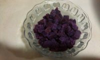 紫薯梨子银耳羹