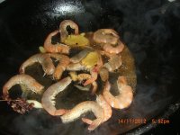 炒青虾萝卜