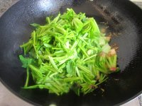 菠菜豆腐手擀面