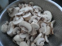口蘑炒肉片