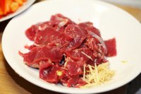 西芹炒牛肉