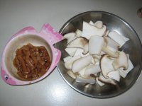 杏鲍菇炒肉丝