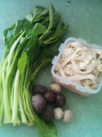 肉末菜心刀削面