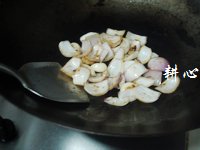 油焖海鲜酱排骨