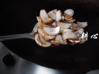 油焖海鲜酱排骨