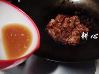 油焖海鲜酱排骨