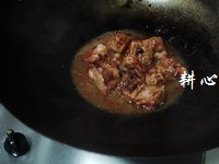 油焖海鲜酱排骨