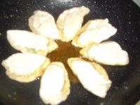 蛋清韭菜盒子