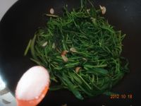 蒜香通菜