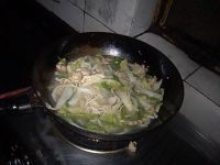 娃娃菜蘑菇鸡蛋面