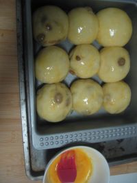 全麦蜂蜜葡萄干面包