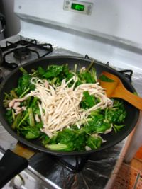 空心菜肉丝炒面