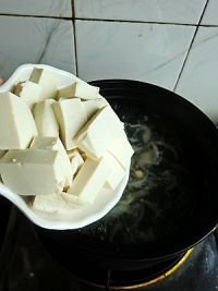 韩式蛤蜊大酱汤