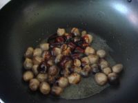 蚝油草菇