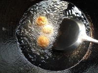 蛋裹藕丸子