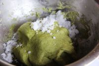 绿茶汤圆