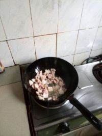 猪肉炒豆角