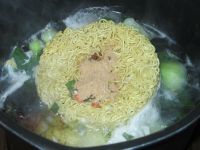 青菜鸡蛋方便面
