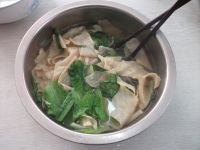 拌豆腐皮菜叶