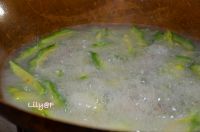 凉瓜蚝豉瘦肉汤
