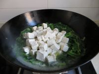 豆腐炖小白菜