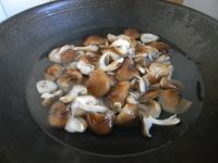 香菇猪肉水饺
