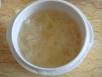 银耳雪梨粥