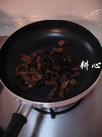 豉汁鲮鱼炒茭白