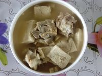 冻豆腐骨汤