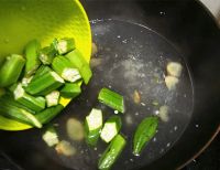 秋葵鱼片汤