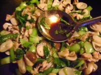 油菜炒黑蘑