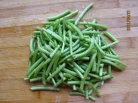 茼蒿拌鸡丝