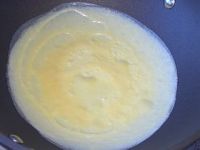 豌豆苗炒蛋皮