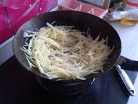 家常土豆丝