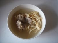 豆腐丝排骨汤