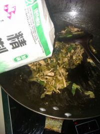 酸菜肉丝面