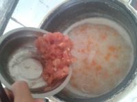 胡萝卜肉粒粥