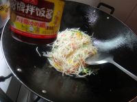 三色椒炒绿豆芽