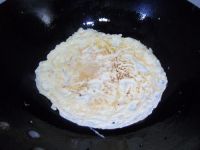 黑芝麻虾皮鸡蛋饼