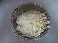 培根金针菇卷