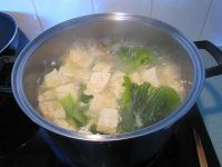 芥菜豆腐鱼汤