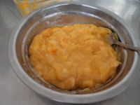 南瓜豆沙冰皮月饼