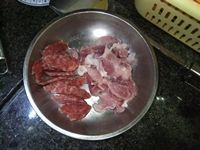 大蒜胡萝卜炒腊肠