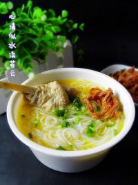鸡汁银丝米线
