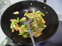 油焖茭白