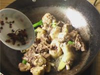 香菇炖鸡