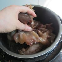 蒜拌卤木耳