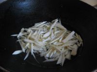 石榴拌茭白