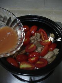 圣女果鸡肉煲